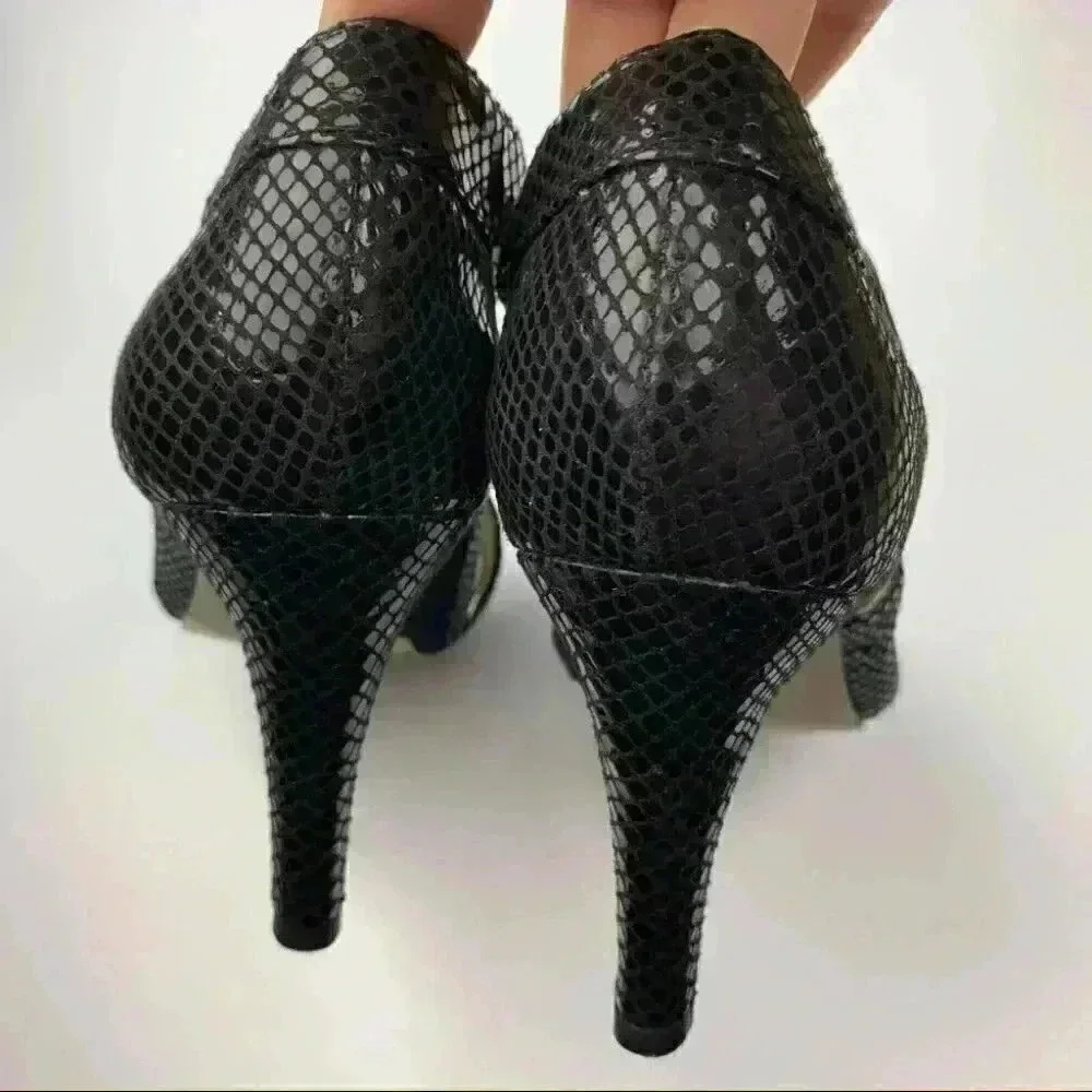 Anne Klein Akouray heels sz 8.5 black leather snakeskin print Dorsay platforms